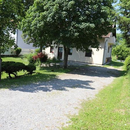 Maple Place Velika Gorica Exterior photo