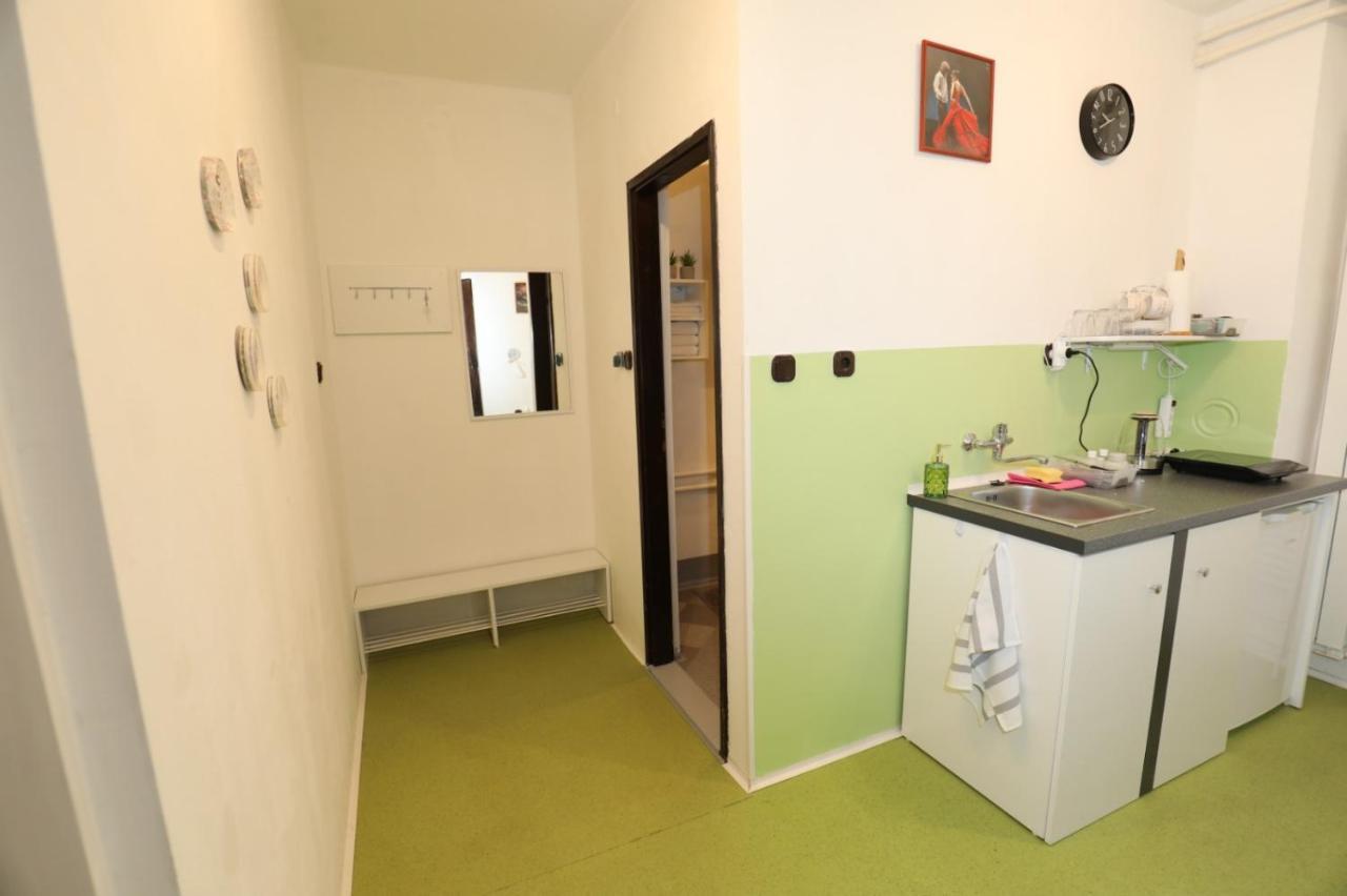 Maple Place Velika Gorica Exterior photo